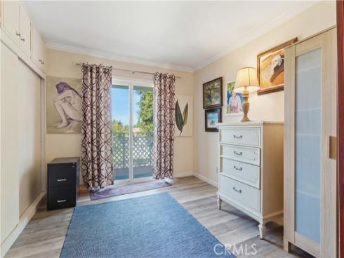 957 Calle Aragon N , Laguna Woods, CA