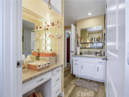 957 Calle Aragon N , Laguna Woods, CA