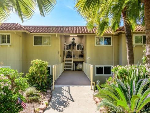 2139  Ronda Granada  B , Laguna Woods, CA