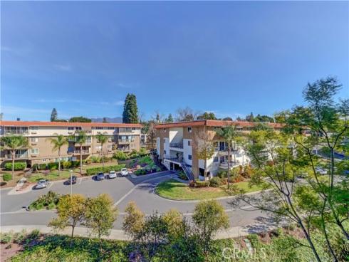 2395  Via Mariposa  3A , Laguna Woods, CA