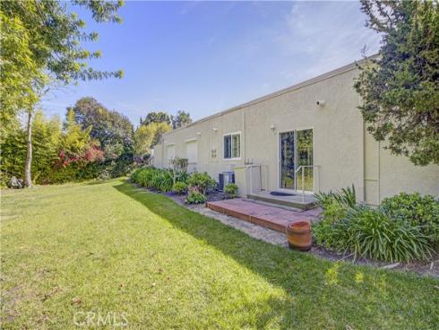 949 Calle Aragon Unit B , Laguna Woods, CA