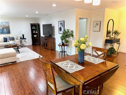 2405  Via Mariposa  1-H , Laguna Woods, CA