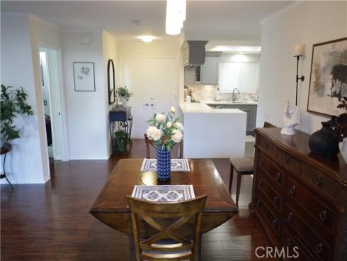 2405  Via Mariposa  1-H , Laguna Woods, CA