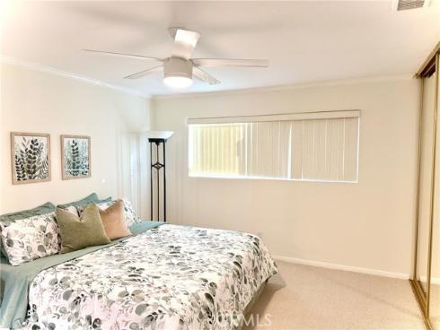 2405  Via Mariposa  1-H , Laguna Woods, CA