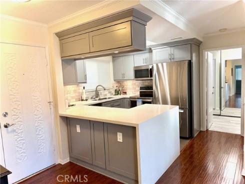 2405  Via Mariposa  1-H , Laguna Woods, CA