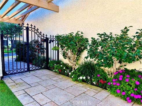 3375  Punta Alta  B , Laguna Woods, CA