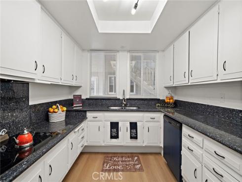 226  Avenida Majorica  D , Laguna Woods, CA