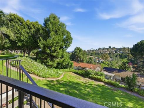 3243  San Amadeo  1F , Laguna Woods, CA