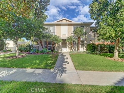 930  Ave Majorca  Q , Laguna Woods, CA