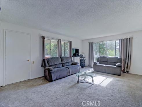 930  Ave Majorca  Q , Laguna Woods, CA