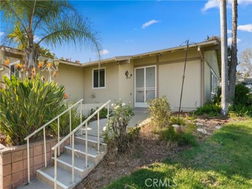 395  Avenida Castilla  B , Laguna Woods, CA