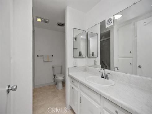 922  Avenida Majorca  N , Laguna Woods, CA