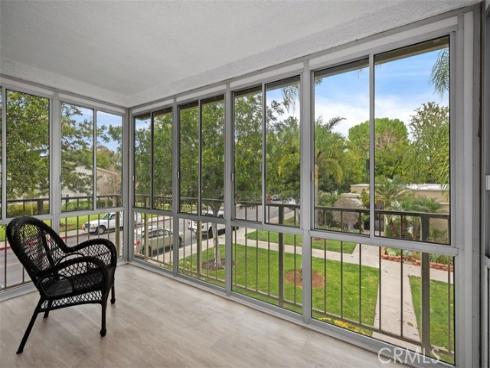 922  Avenida Majorca  N , Laguna Woods, CA