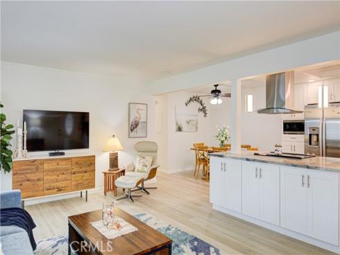 682  Via Alhambra  D , Laguna Woods, CA