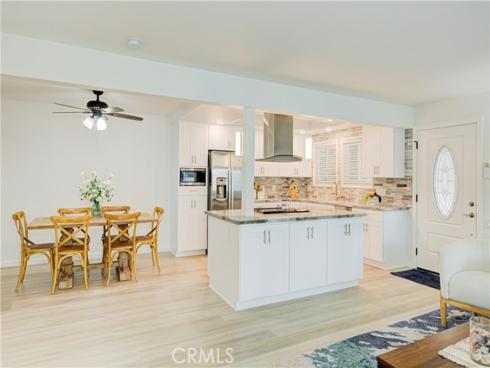 682  Via Alhambra  D , Laguna Woods, CA