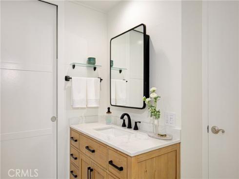 682  Via Alhambra  D , Laguna Woods, CA