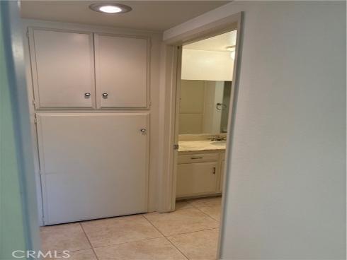 925  Ave Majorca  O , Laguna Woods, CA