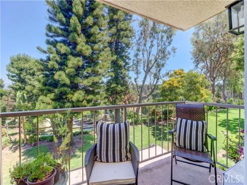 3365  Punta Alta  2F , Laguna Woods, CA