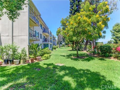 3365  Punta Alta  2F , Laguna Woods, CA