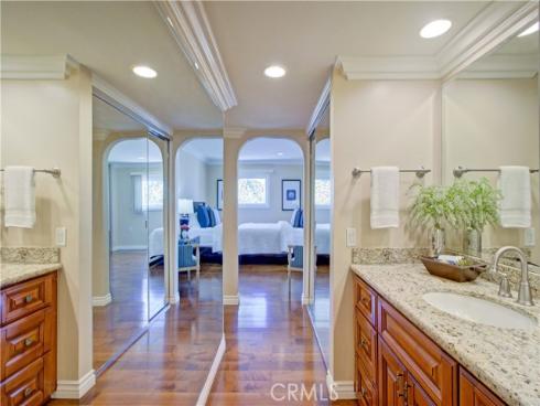 4011 Calle Sonora Oeste 2E , Laguna Woods, CA