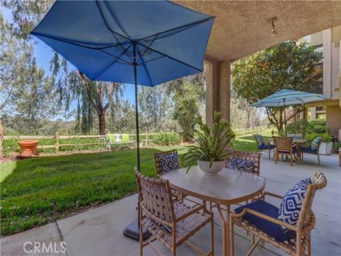 4011 Calle Sonora Oeste 2E , Laguna Woods, CA