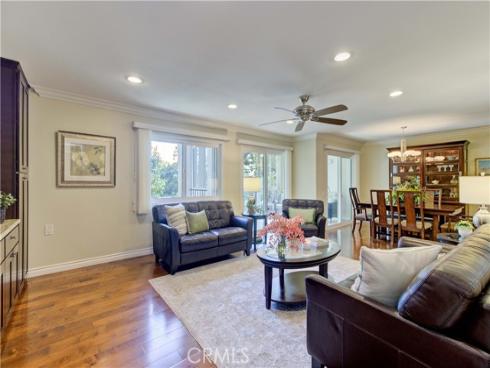 4011 Calle Sonora Oeste 2E , Laguna Woods, CA