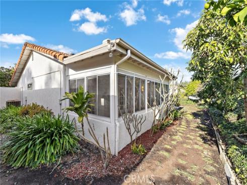 5092  Tero  , Laguna Woods, CA