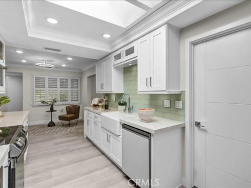 3516 Bahia Blanca C , Laguna Woods, CA