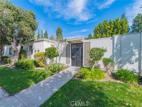 319  Avenida Carmel  B , Laguna Woods, CA