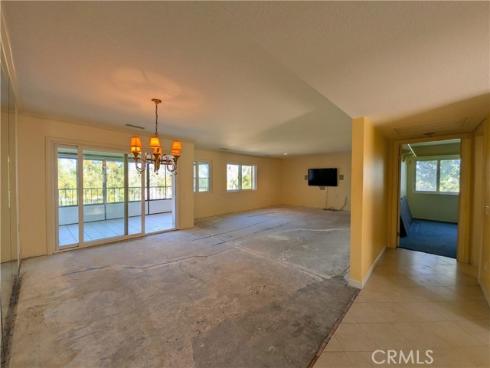 5499  Paseo Del Lago  3C , Laguna Woods, CA
