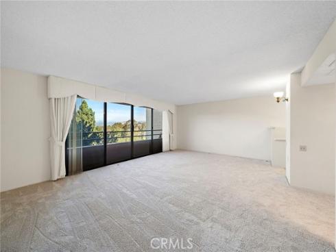 24055  Paseo Del Lago  311 , Laguna Woods, CA