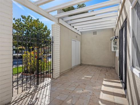 2005  Via Mariposa  B , Laguna Woods, CA