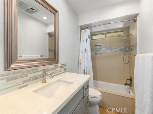 5472  Paseo Del Lago  B , Laguna Woods, CA