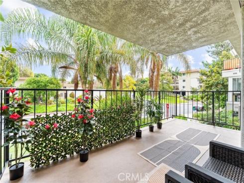 2393 Via Mariposa 2F