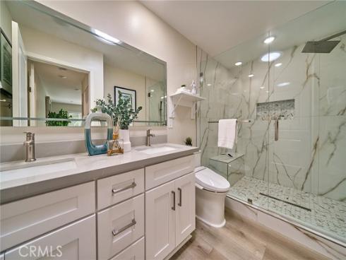 3287  San Amadeo  B , Laguna Woods, CA