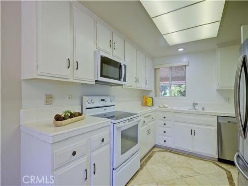 3033  Via Vista  P , Laguna Woods, CA