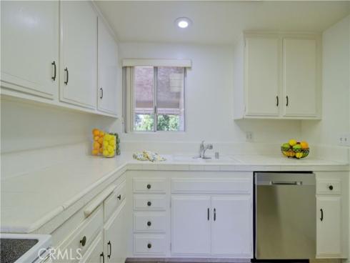 3033  Via Vista  P , Laguna Woods, CA