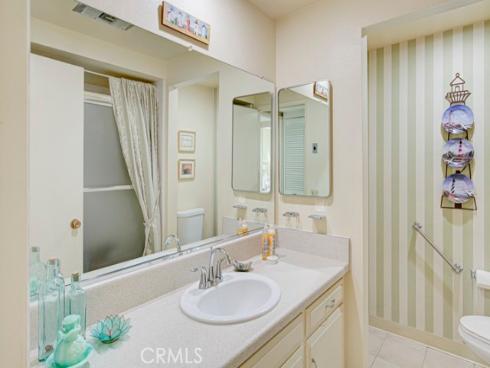 860  Ronda Mendoza  D , Laguna Woods, CA