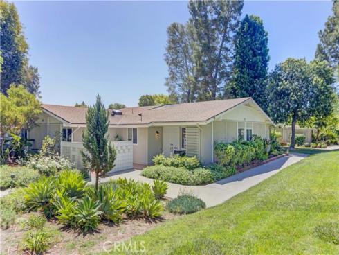 500  Avenida Sevilla  A , Laguna Woods, CA