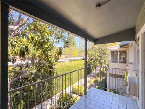 126  Avenida Majorca  O , Laguna Woods, CA