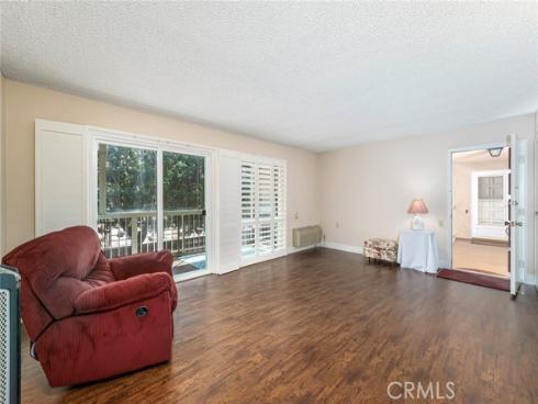 812 Ronda Mendoza , Laguna Woods, CA