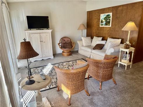 425  Avenida Castilla #b  B , Laguna Woods, CA