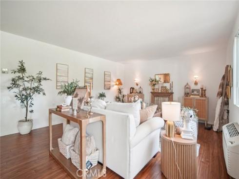 2402  Via Mariposa  1E , Laguna Woods, CA