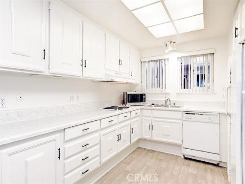 666  Via Los Altos  B , Laguna Woods, CA