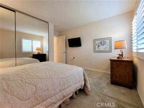 2369  Via Mariposa E.  1-D , Laguna Woods, CA