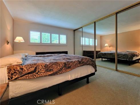 2369  Via Mariposa E.  1-D , Laguna Woods, CA