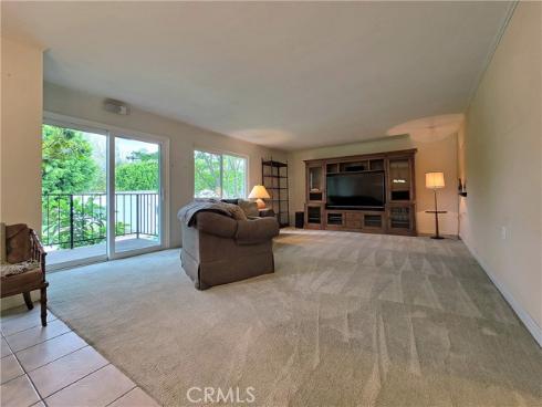 2369  Via Mariposa E.  1-D , Laguna Woods, CA