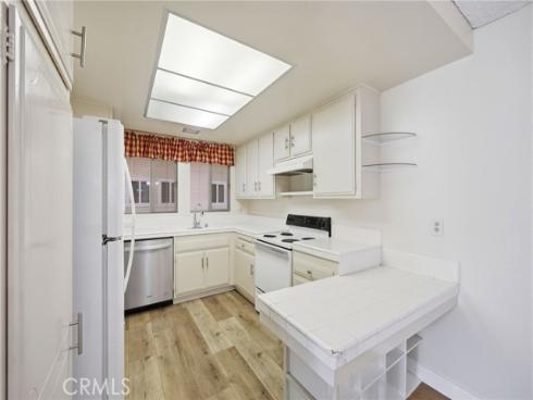 3107  Via Serena  P , Laguna Woods, CA