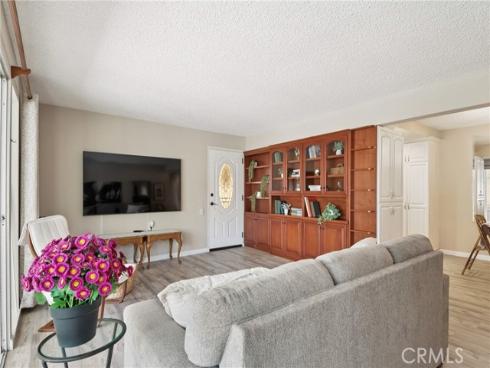 173  Avenida Majorca  D , Laguna Woods, CA