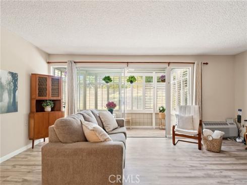 173  Avenida Majorca  D , Laguna Woods, CA